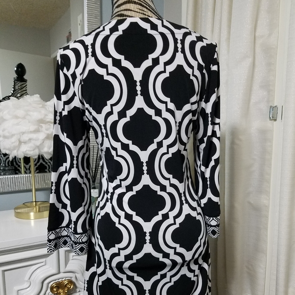 *LAST CHANCE WHBM sheath dress - Picture 6 of 9